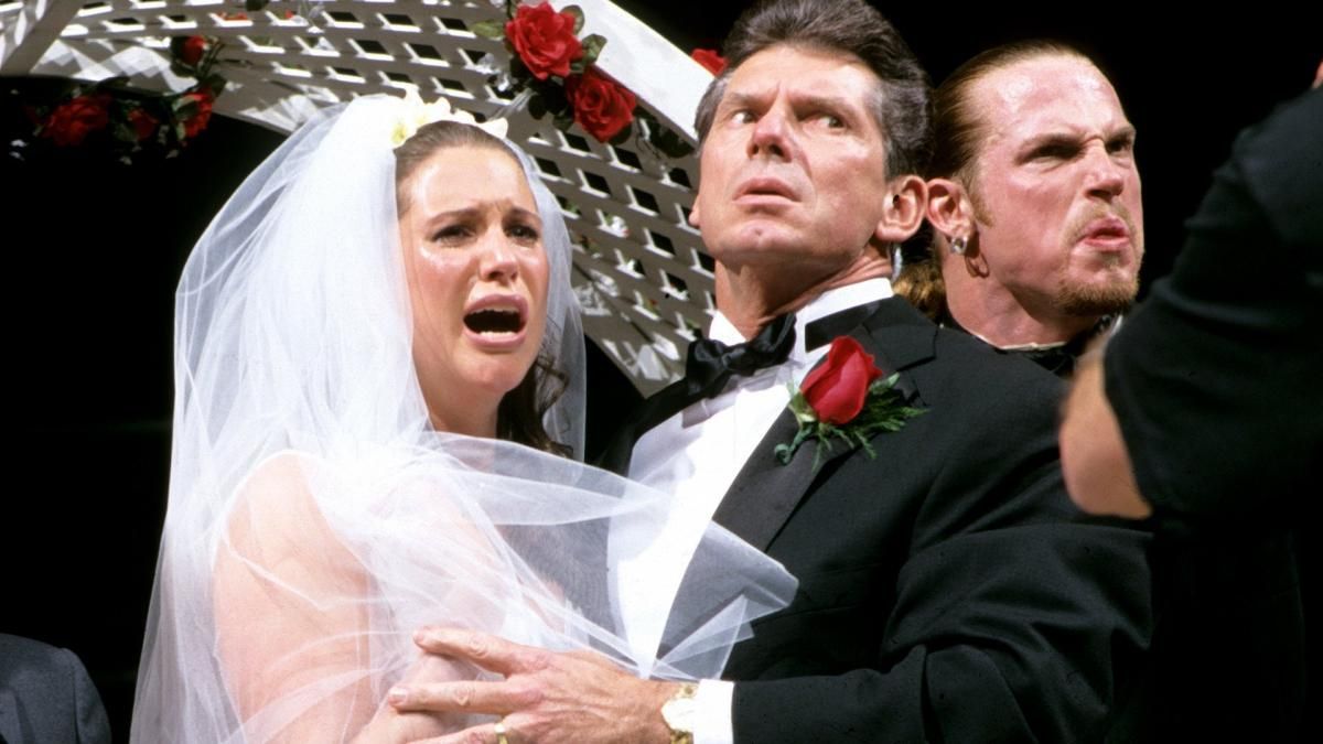Videos: Wrestlers Who Changed Their Themes, “Wildest Wedding Moments” – TPWW