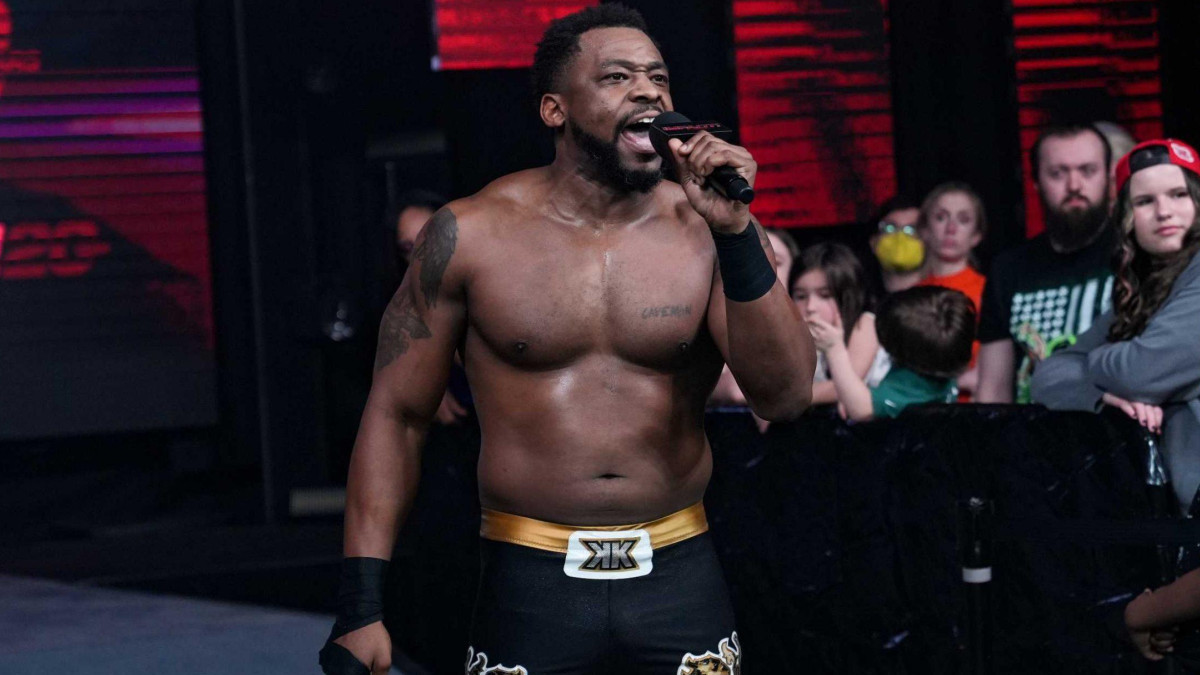 Kenny King renews with IMPACT Wrestling