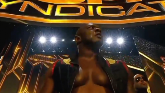 Shelton Benjamin Clarifies Fans Concern Over Him Looking Emotional During His Entrance at 1/7 AEW Dynamite Show